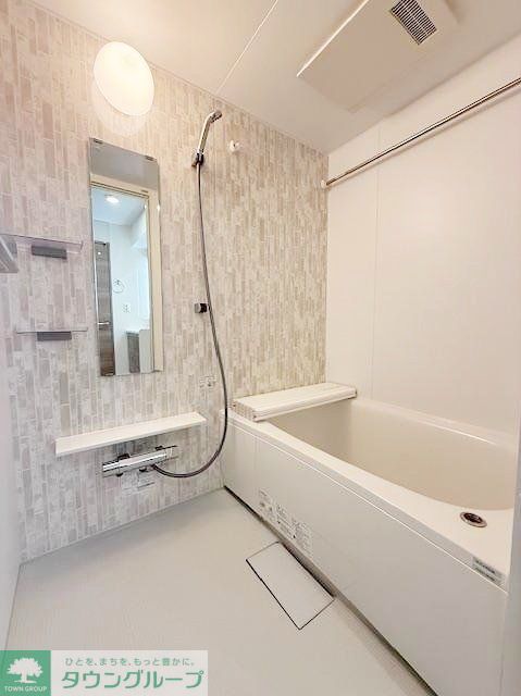 バス・シャワールーム　バス