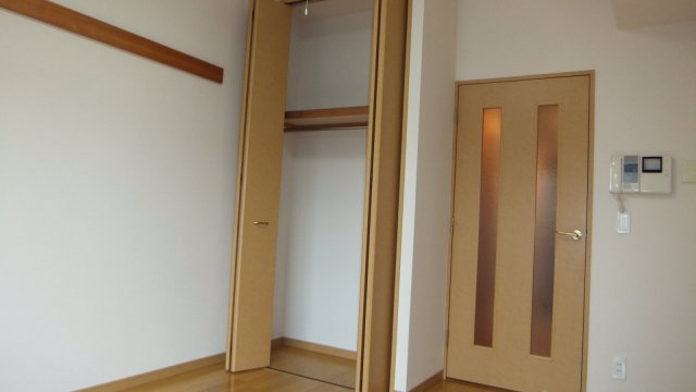 収納　インターネット対応しております