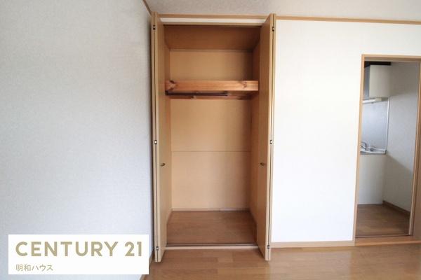 収納　6帖洋室の収納です♪