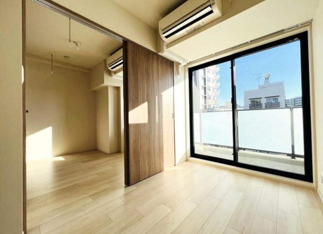 居室・リビング　☆明るい居室☆