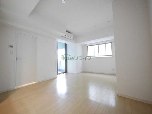 居室・リビング　カスタリア新宿御苑