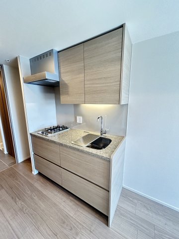 キッチン　コンパクトなキッチンで掃除もラクラク