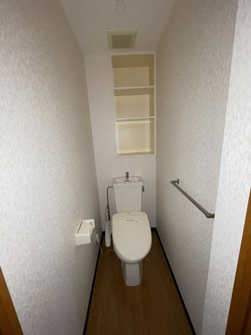 トイレ　別のお部屋の写真です