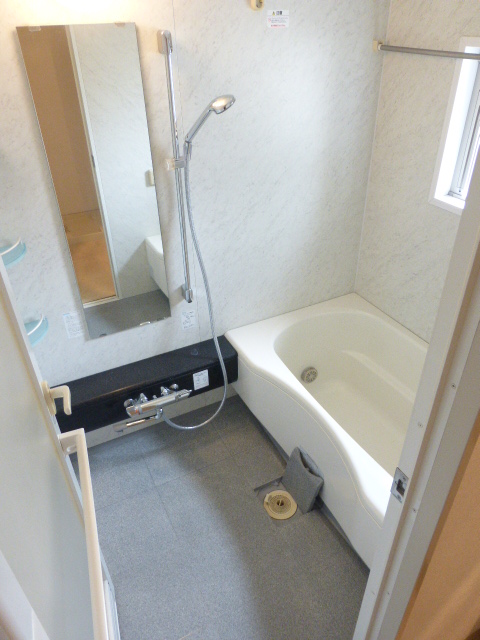 バス・シャワールーム　※別室参考写真