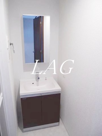 洗面設備　洗面台です。