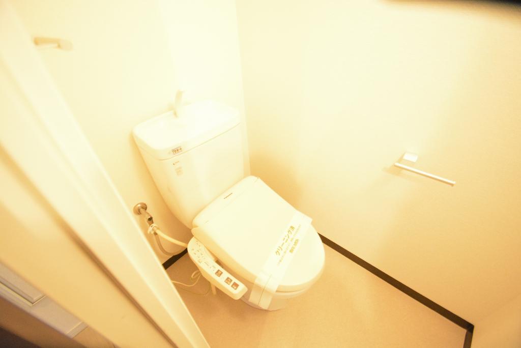 トイレ　シャワー付トイレ