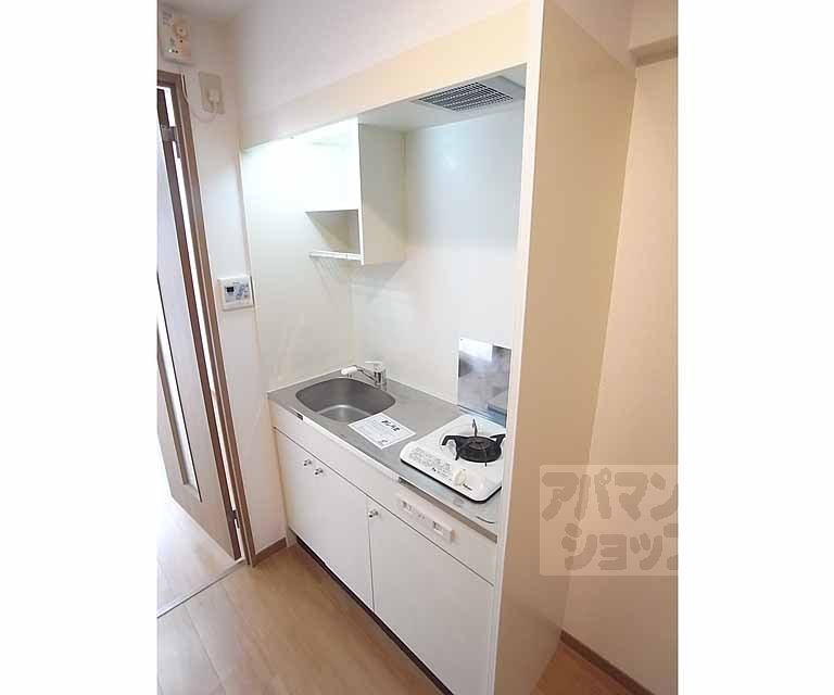 キッチン　１口コンロ設置済