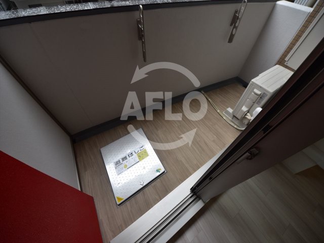 バルコニー　セレニテ天満橋アリア　バルコニー