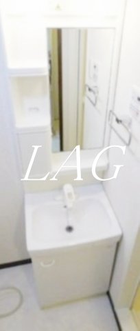 洗面設備　洗面台です。