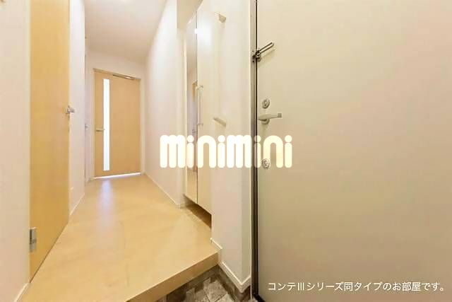 玄関　同型モデル