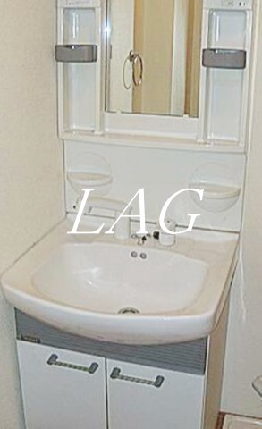 洗面設備　洗面台です。