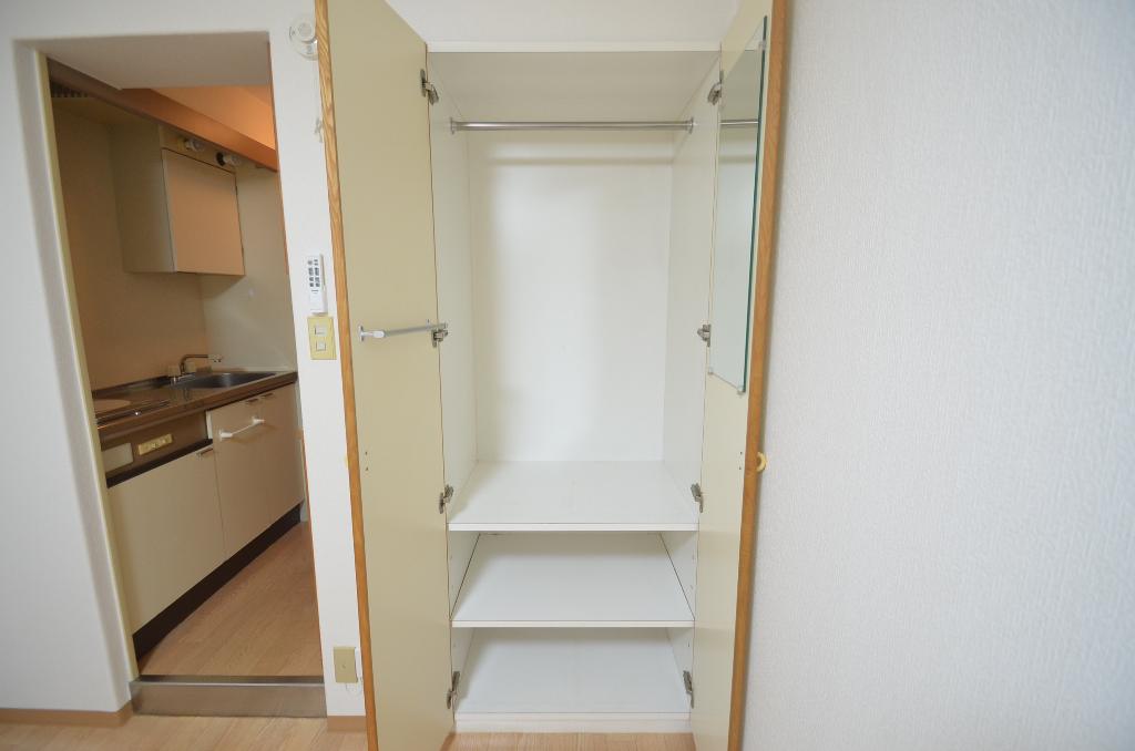 収納　クローゼット