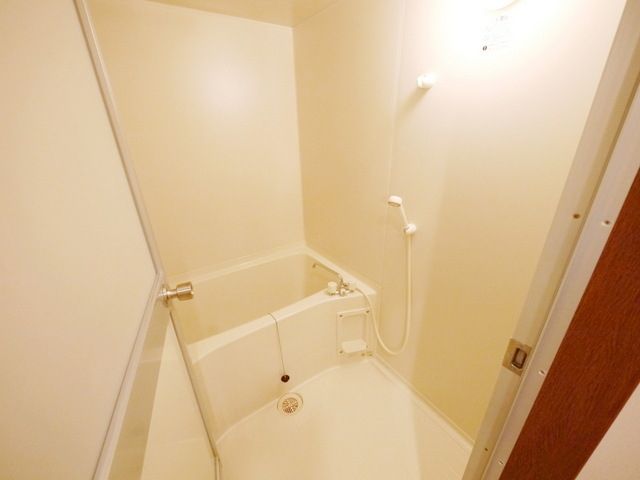 バス・シャワールーム　★追炊き付きお風呂★