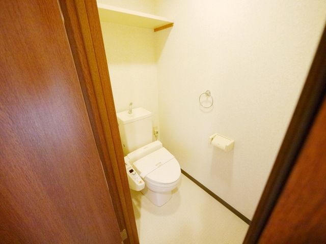 トイレ　★洗浄機能付きトイレ★