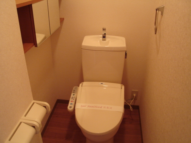 トイレ　シャワー付トイレ