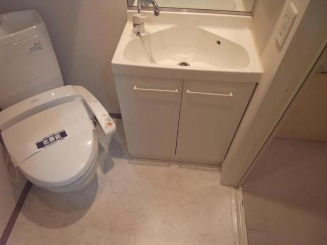 トイレ　洗面台