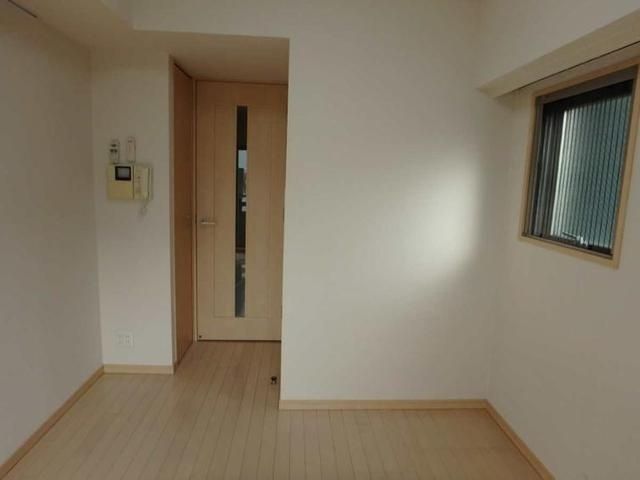 居室・リビング　2面採光角部屋