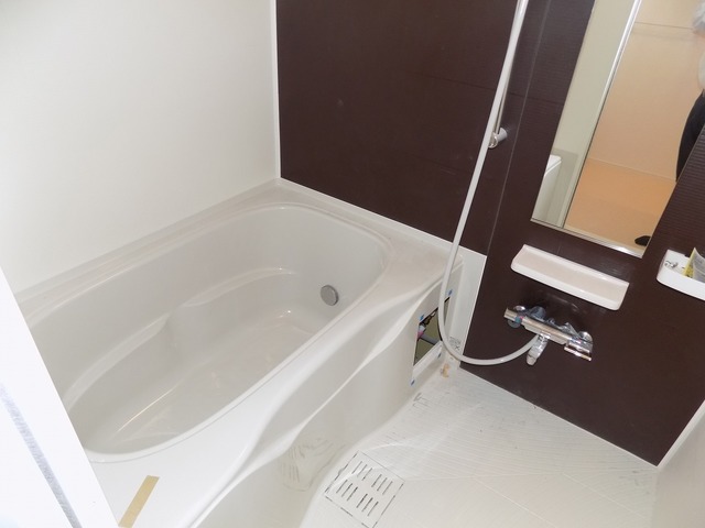 バス・シャワールーム　同一施工会社同一仕様写真