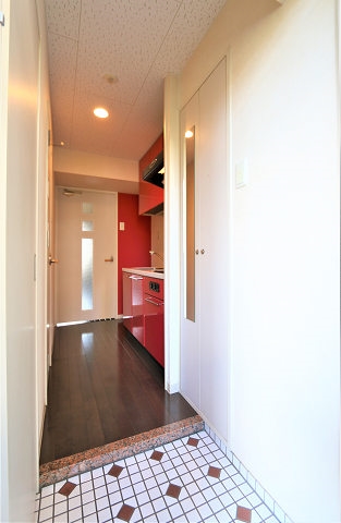 玄関　開放感のある玄関です