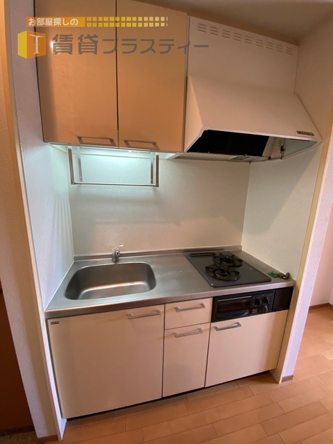 キッチン　自炊も頑張りましょう。