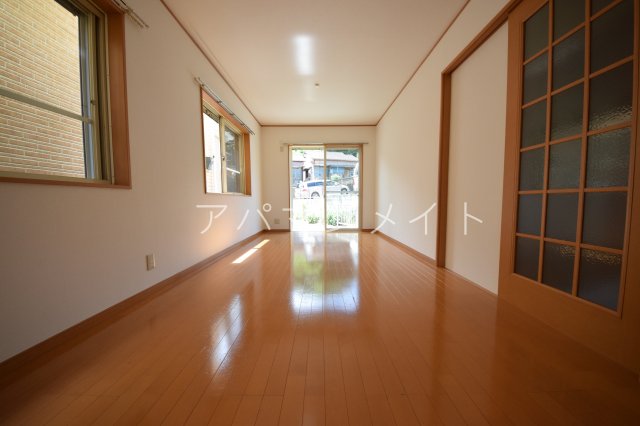 居室・リビング　ゆったり過ごせるリビングです