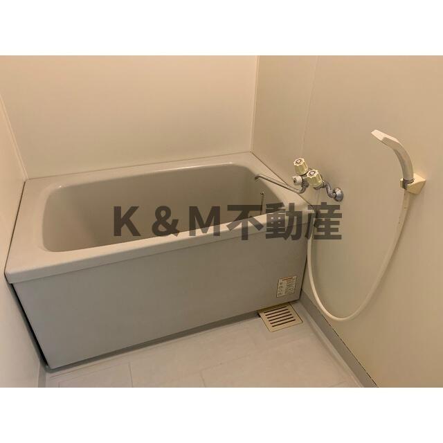 バス・シャワールーム　日々の疲れを癒すお風呂付です