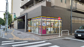 コンビニ　ミニストップ 上野池之端店（コンビニ）まで178m