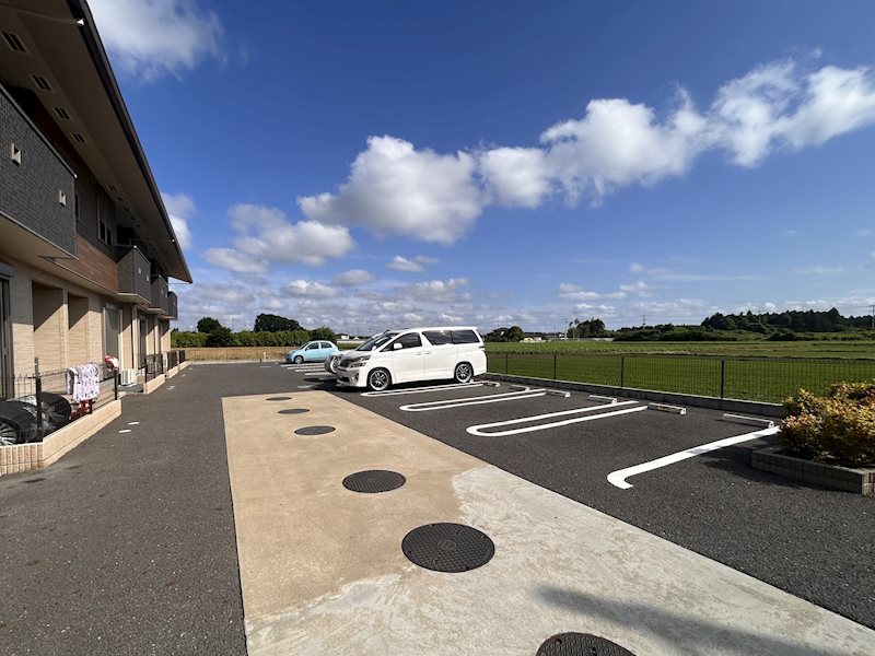駐車場　カースペースがあります
