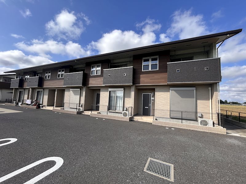 建物外観　落ち着いた雰囲気の外観です
