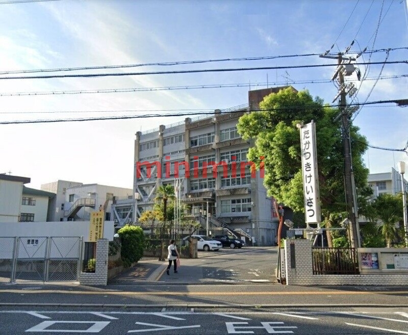 警察署・交番　大阪府高槻警察署（警察署・交番）まで1199m