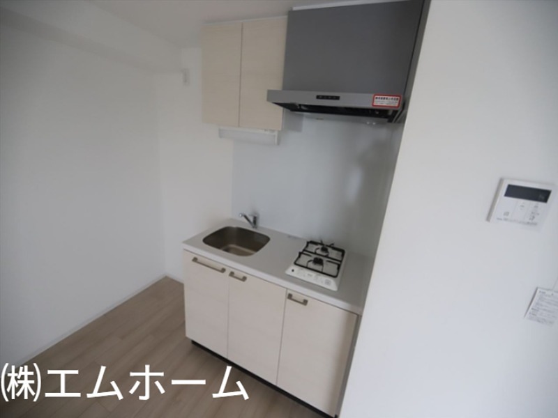 キッチン　システムキッチン（２口ガスコンロ）