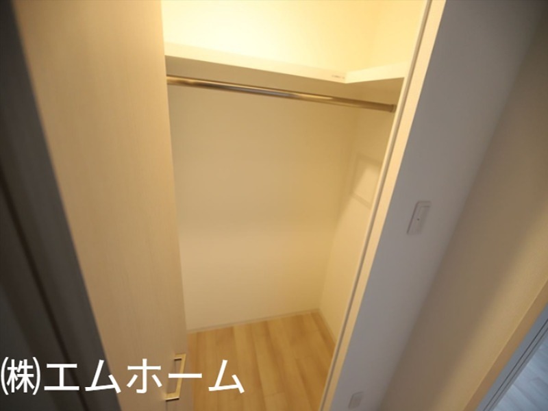 収納　ウォークインクローゼット
