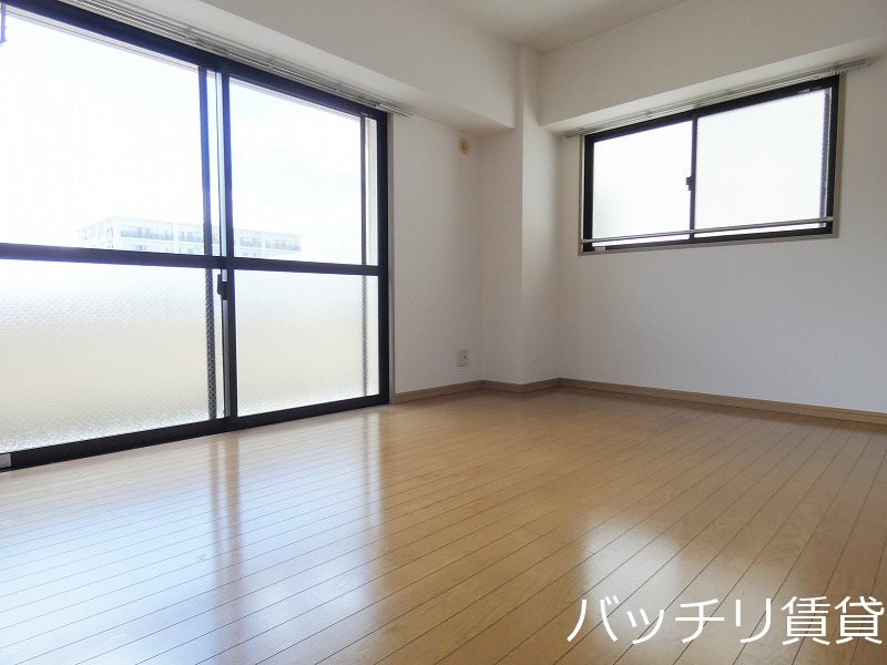 その他部屋・スペース　別号室タイプの為、現状を優先致します。