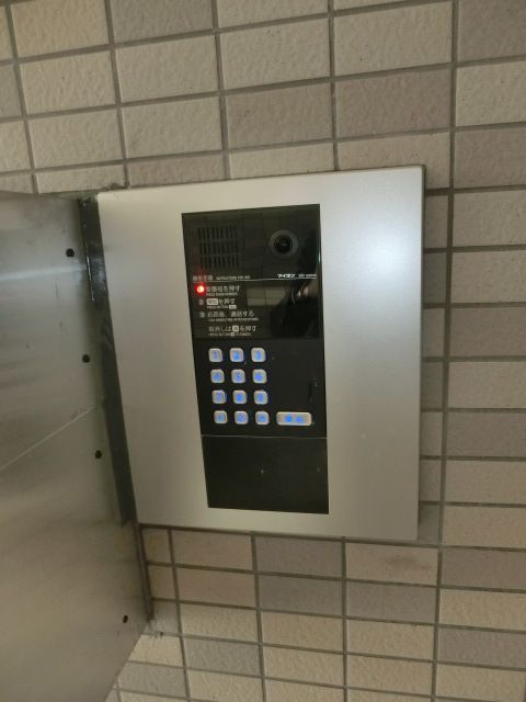 セキュリティ　オートロック完備で防犯面も安心