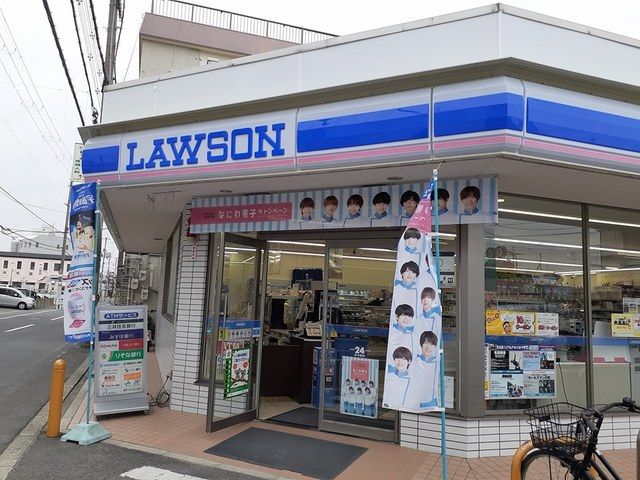 コンビニ　ローソン長吉六反3丁目店様（コンビニ）まで175m