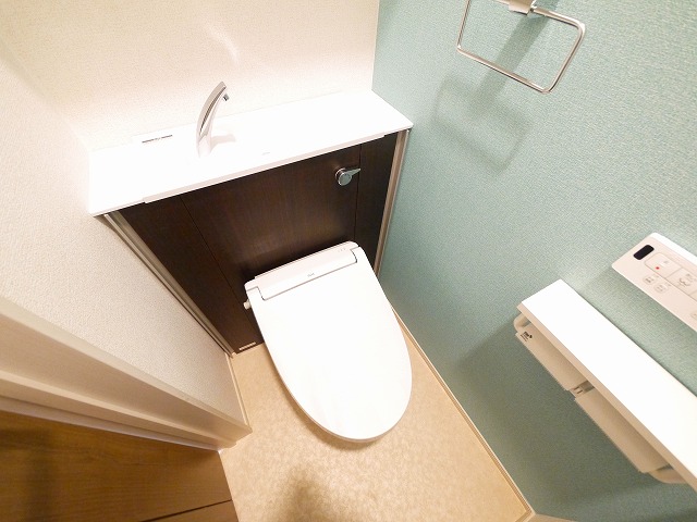 トイレ　トイレもきれいです