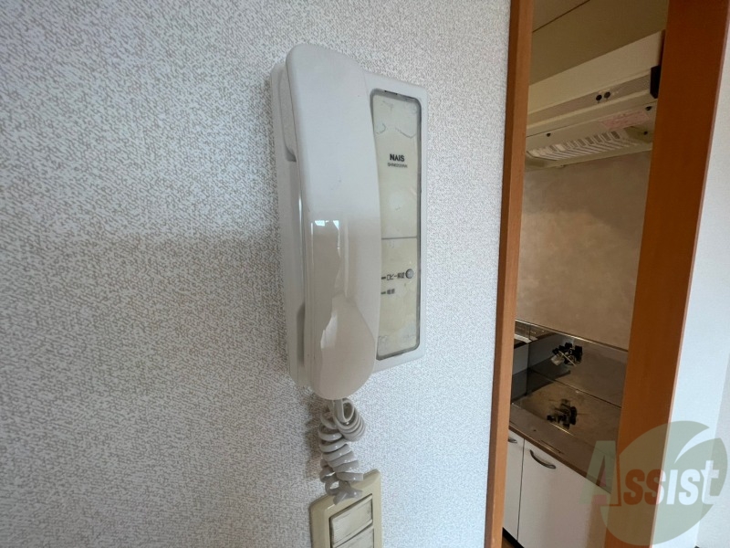 セキュリティ　インターホンは通話ができるので急な訪問があっても安心です。