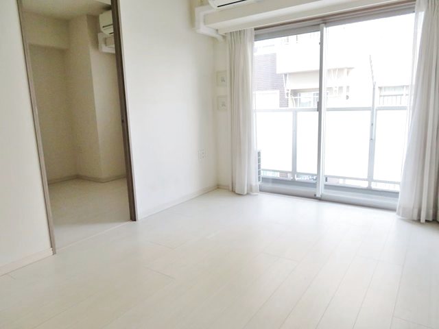 居室・リビング　きれいなお部屋