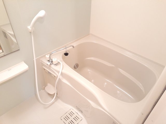 バス・シャワールーム　きれいなお風呂です