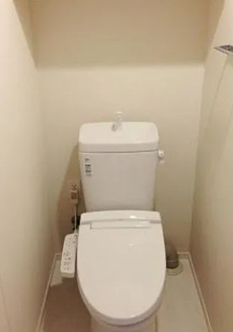 トイレ　※別部屋の参考写真です。