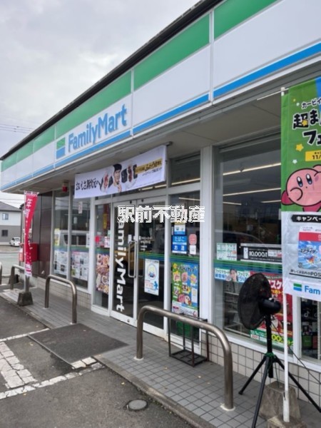 コンビニ　ファミリーマート甘木三奈木店（コンビニ）まで1300m
