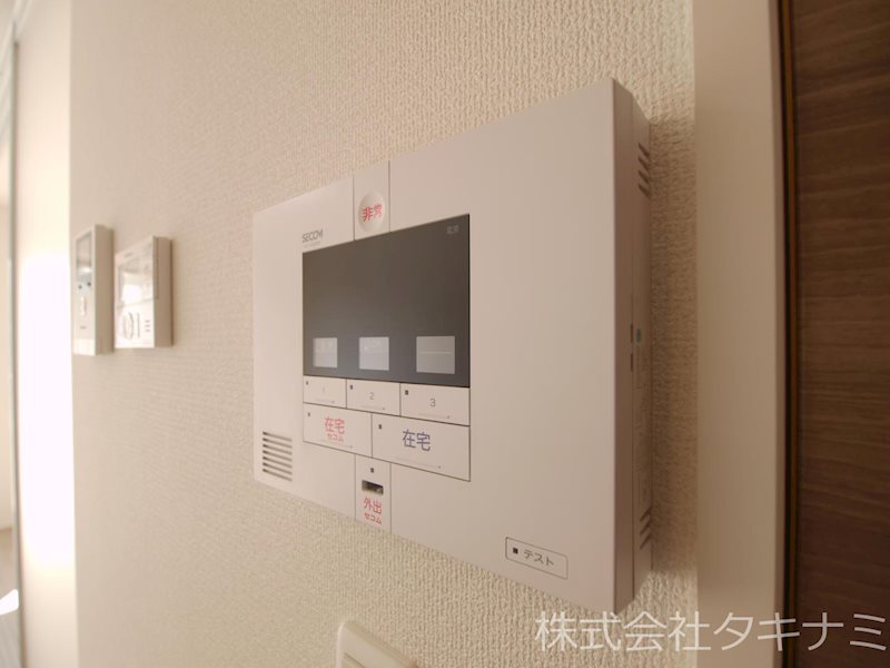 セキュリティ　SECOM