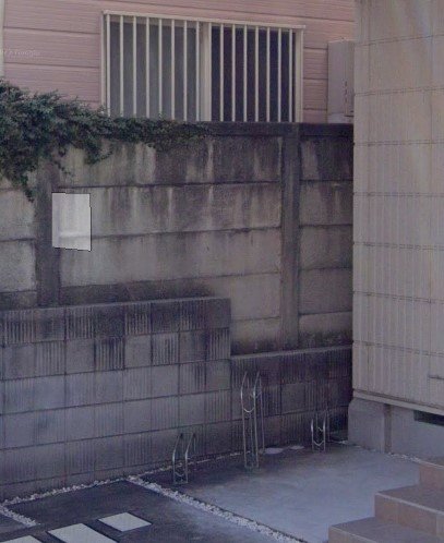エントランス　駐輪１台迄可能