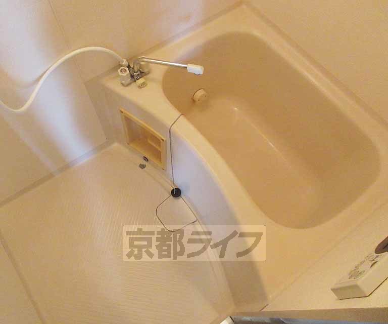 バス・シャワールーム　清潔感のあるバスルームです！