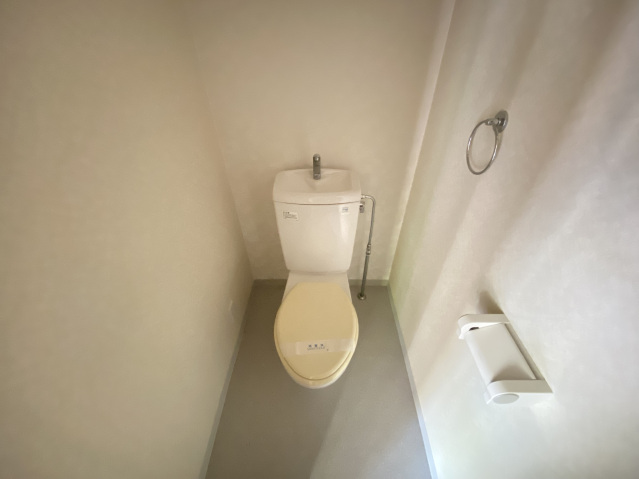 広島高速交通アストラムライン 上安駅 徒歩5分 3階建 築25年のトイレ写真