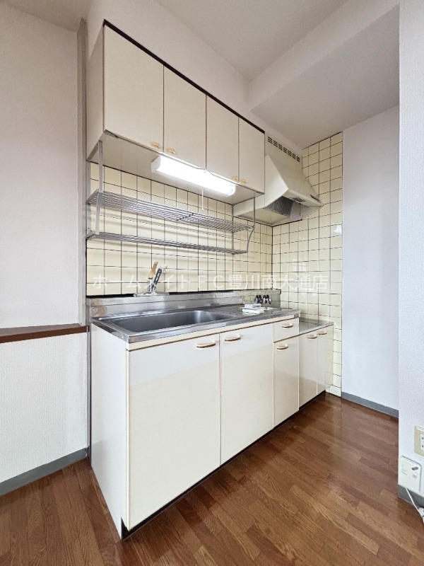 キッチン　同型別部屋写真