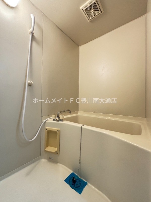 バス・シャワールーム　同型別部屋写真