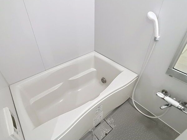 バス・シャワールーム　くじらのゼロ賃貸は＼仲介手数料0円×初期費用最安×全国対応／