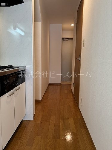 居室・リビング　※別号室参考写真