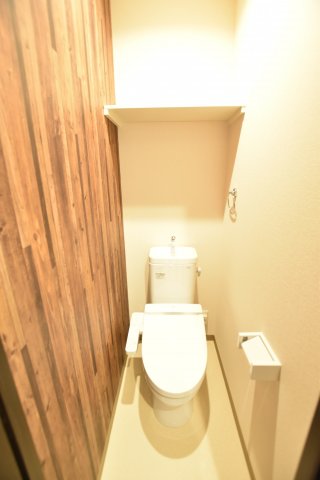 トイレ　同施工会社、別物件の写真となります。ご参考までにご覧ください